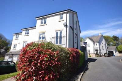 9  Union Close